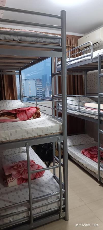 The Cultural Crashpad - 康乃馨旅館 Hong Kong Exterior photo